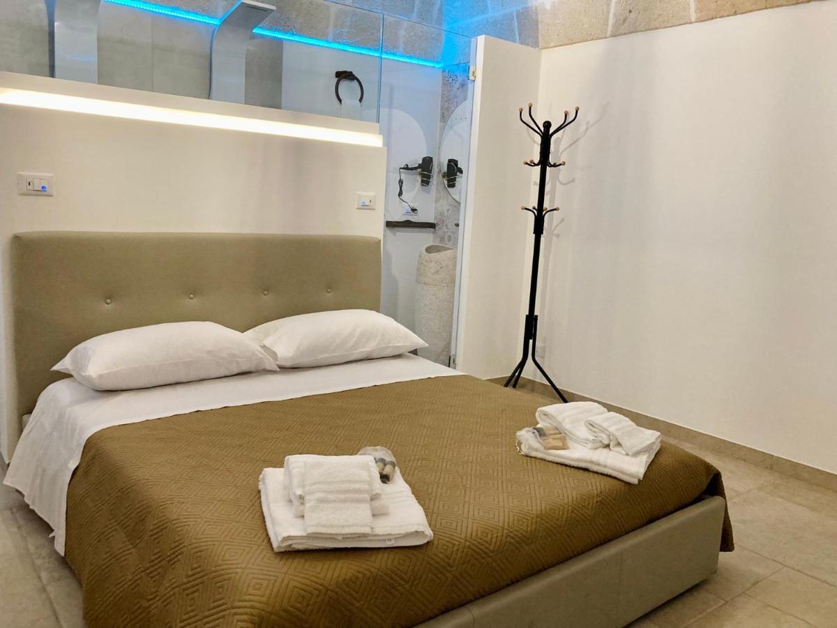 Suite 141 - Luxury B&B Monopoli Esterno foto